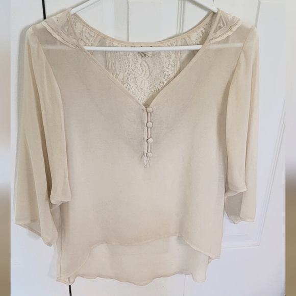 Pins and needles off white blouse. Side small. - Picture 5 of 5